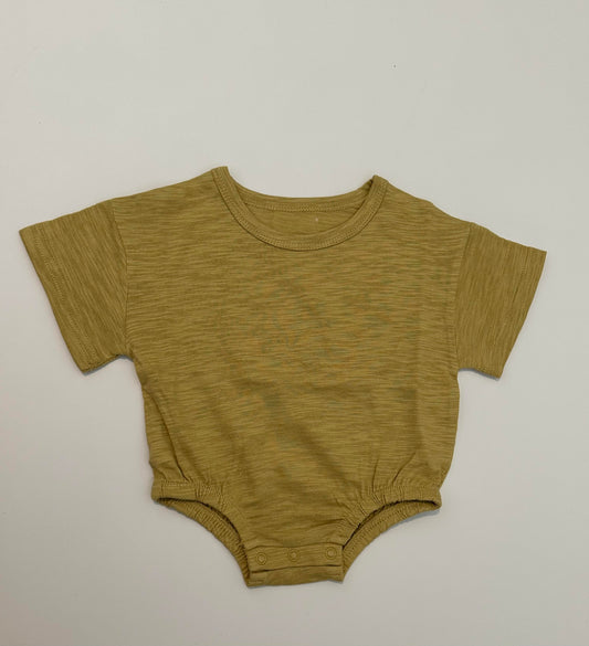 Organic Drop Shoulder T-shirt Bubble Romper baby: Mustard